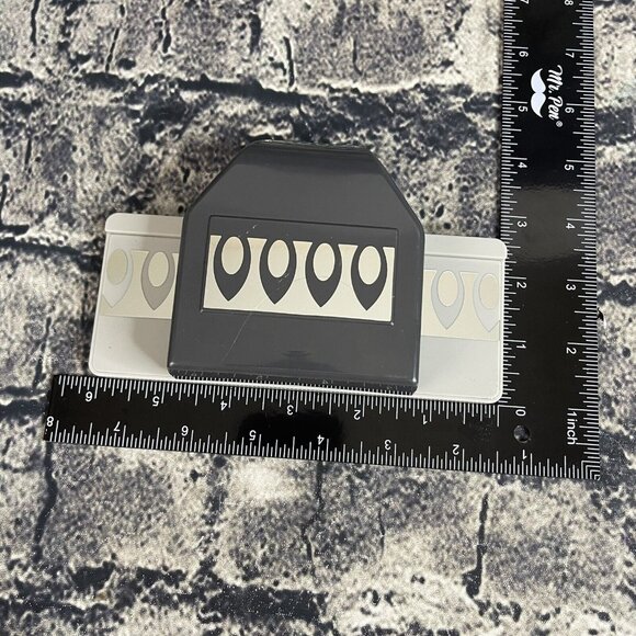 EK Success Dimensional Flower Punch GERBER DAISY 54-51001 Paper Flowers Craft - Picture 4 of 4